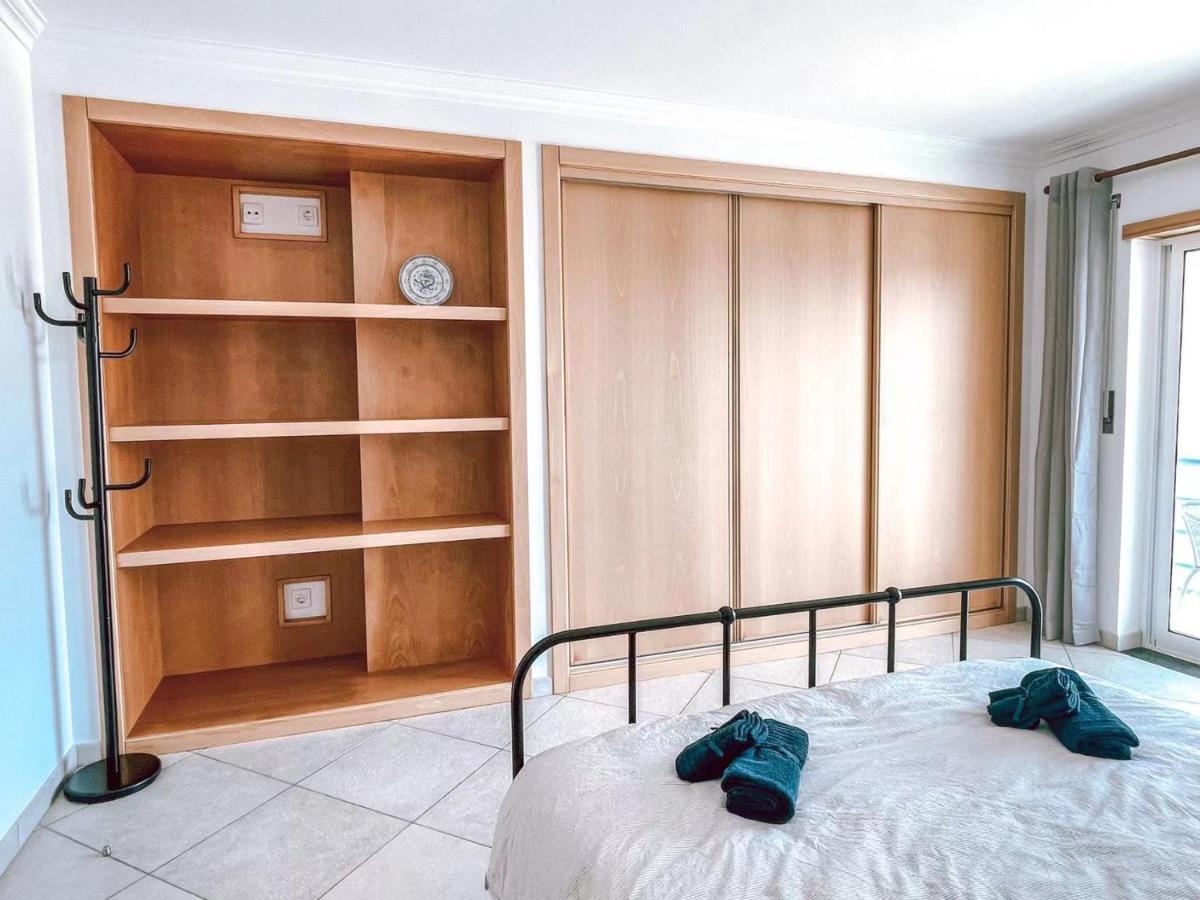 Peniche Master Bedroom With Sea View Balcony, Private Bathroom, Shared Kitchen, Swimming Pool, Surfing Resort Atouguia Da Baleia Buitenkant foto
